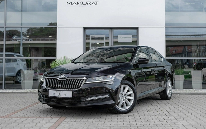 Skoda Superb cena 96850 przebieg: 115590, rok produkcji 2019 z Rudnik nad Sanem małe 704